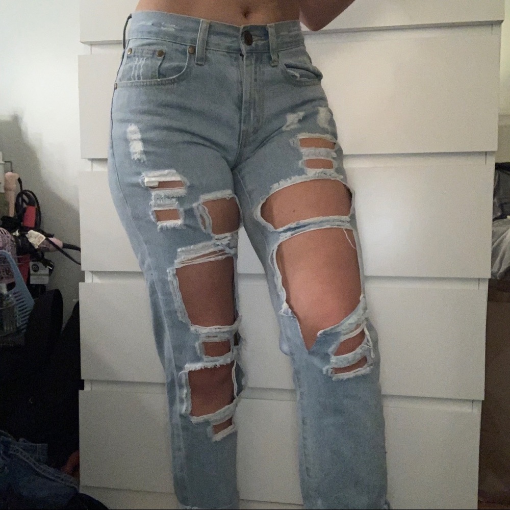 Jeans - Picture 8 of 9